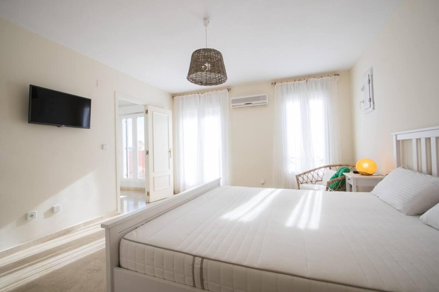 Asia Gardens Villa With Private Pool In Benidorm Cala de Finestrat Exteriör bild