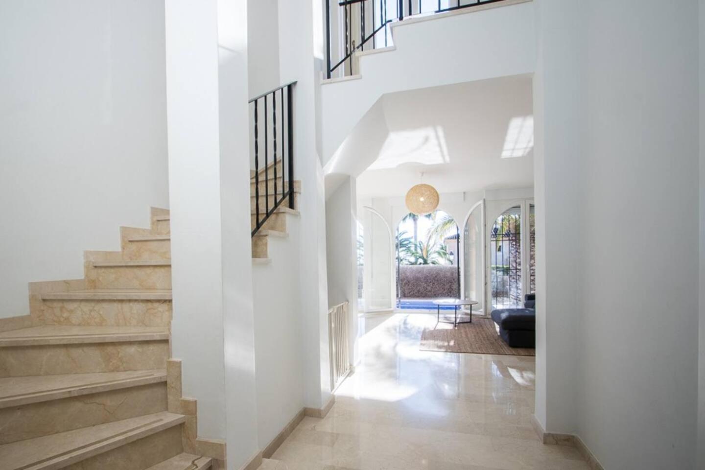 Asia Gardens Villa With Private Pool In Benidorm Cala de Finestrat Exteriör bild