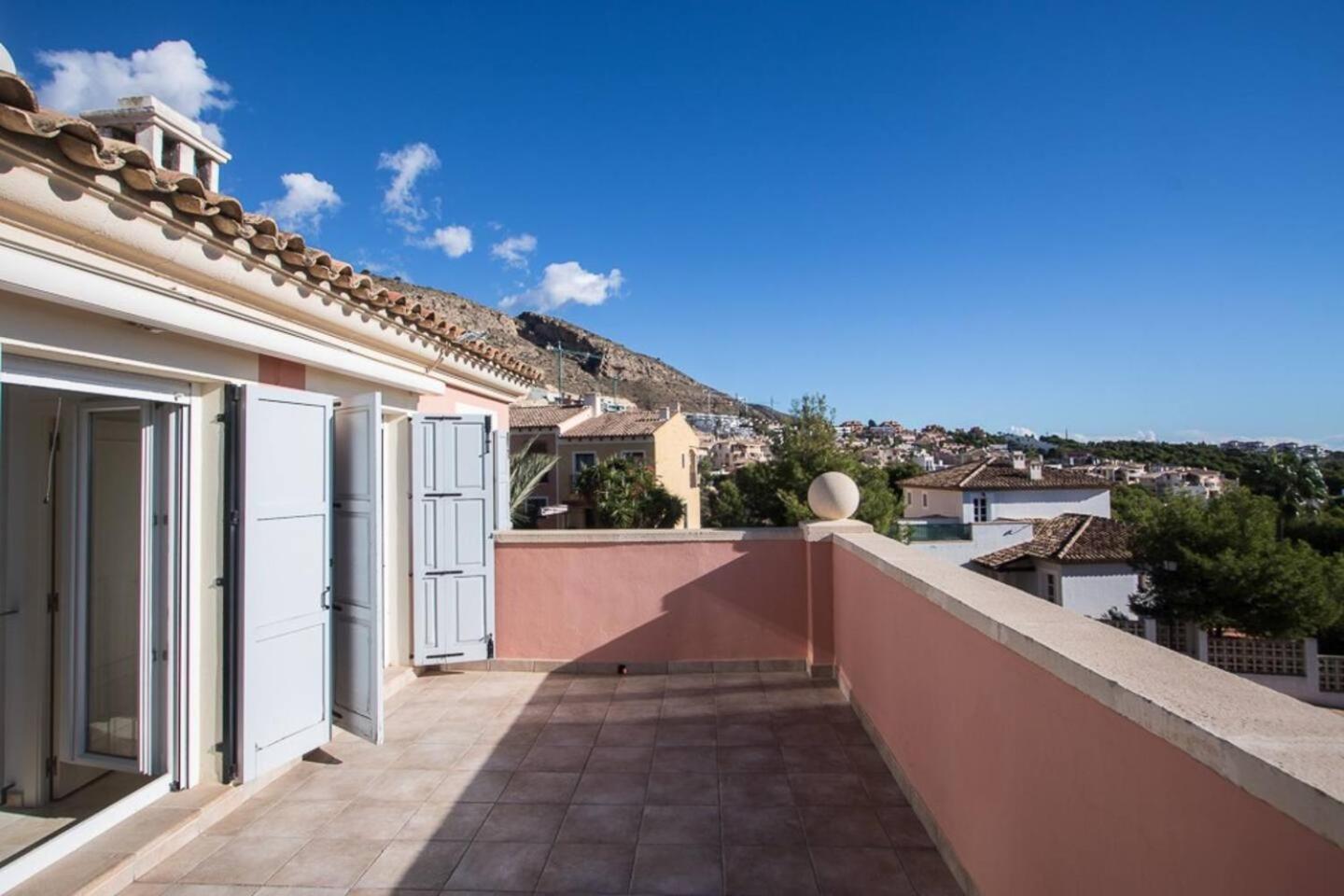 Asia Gardens Villa With Private Pool In Benidorm Cala de Finestrat Exteriör bild