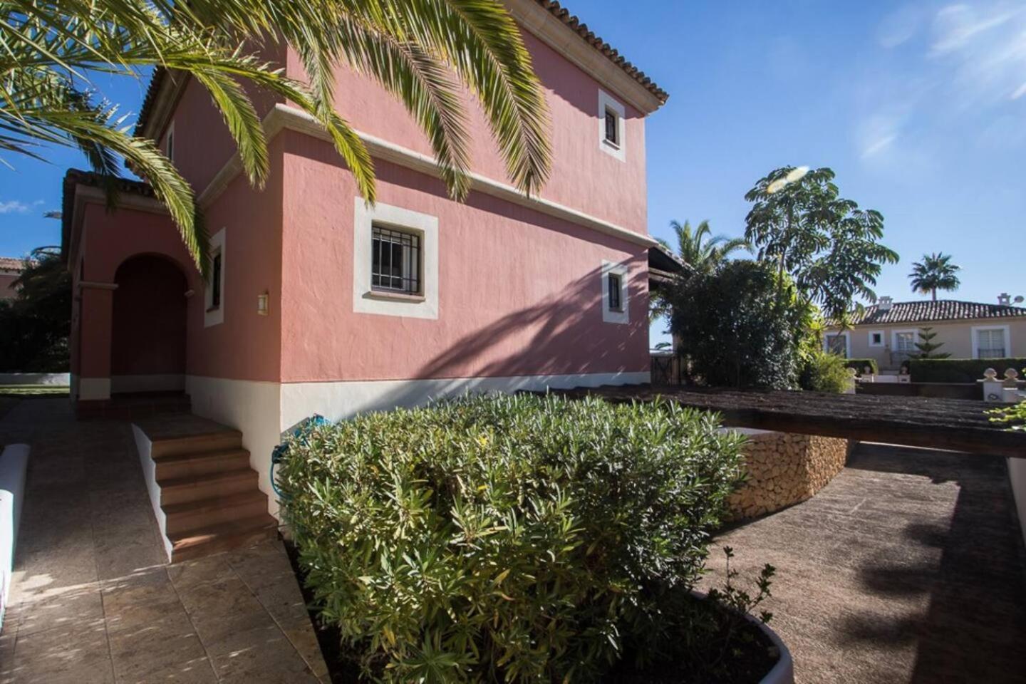Asia Gardens Villa With Private Pool In Benidorm Cala de Finestrat Exteriör bild